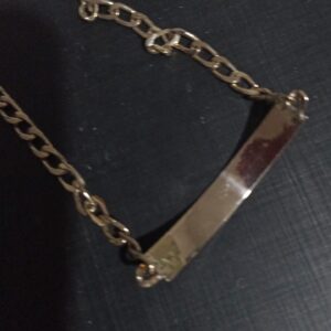 exclava de oro 14 kl 20 cm. peso 10.3 g