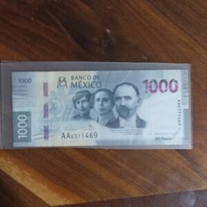 BILLETE DE COLECCION UN MIL PESOS TRES CARITAS SERIE DOBLE A AÑO 2019