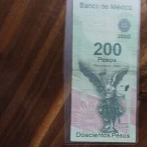 BILLETE DE COLECCION DOS CIENTOS PESOS BICENTENARIO DE LA INDEPENDENCIA DE MEXICO AÑO 2010